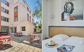 Hotel Cinepole - Proche Paris